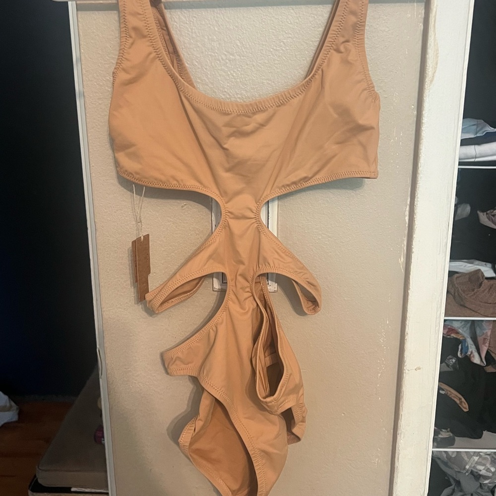 02. Swimsuit monokini (color Ochre)